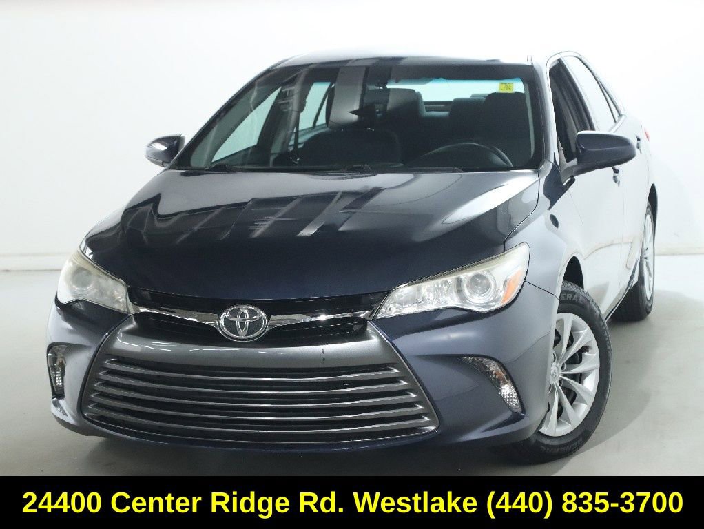 Used 2017 Toyota Camry XLE image 3