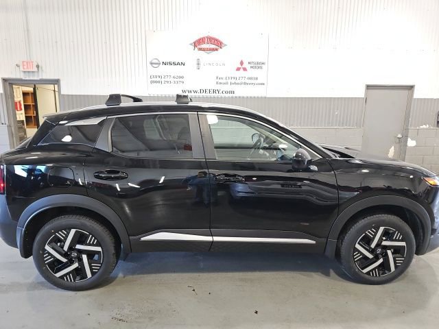 New 2026 Nissan Kicks SV image 2