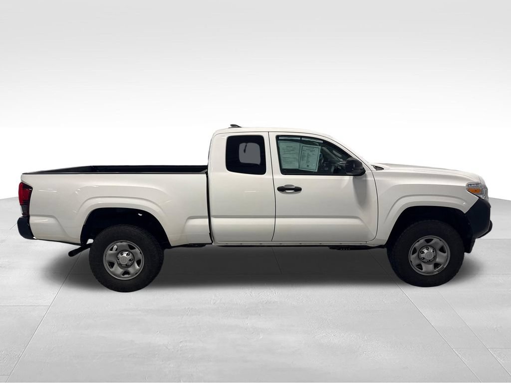 Used 2023 Toyota Tacoma SR AWD/4WD image 45