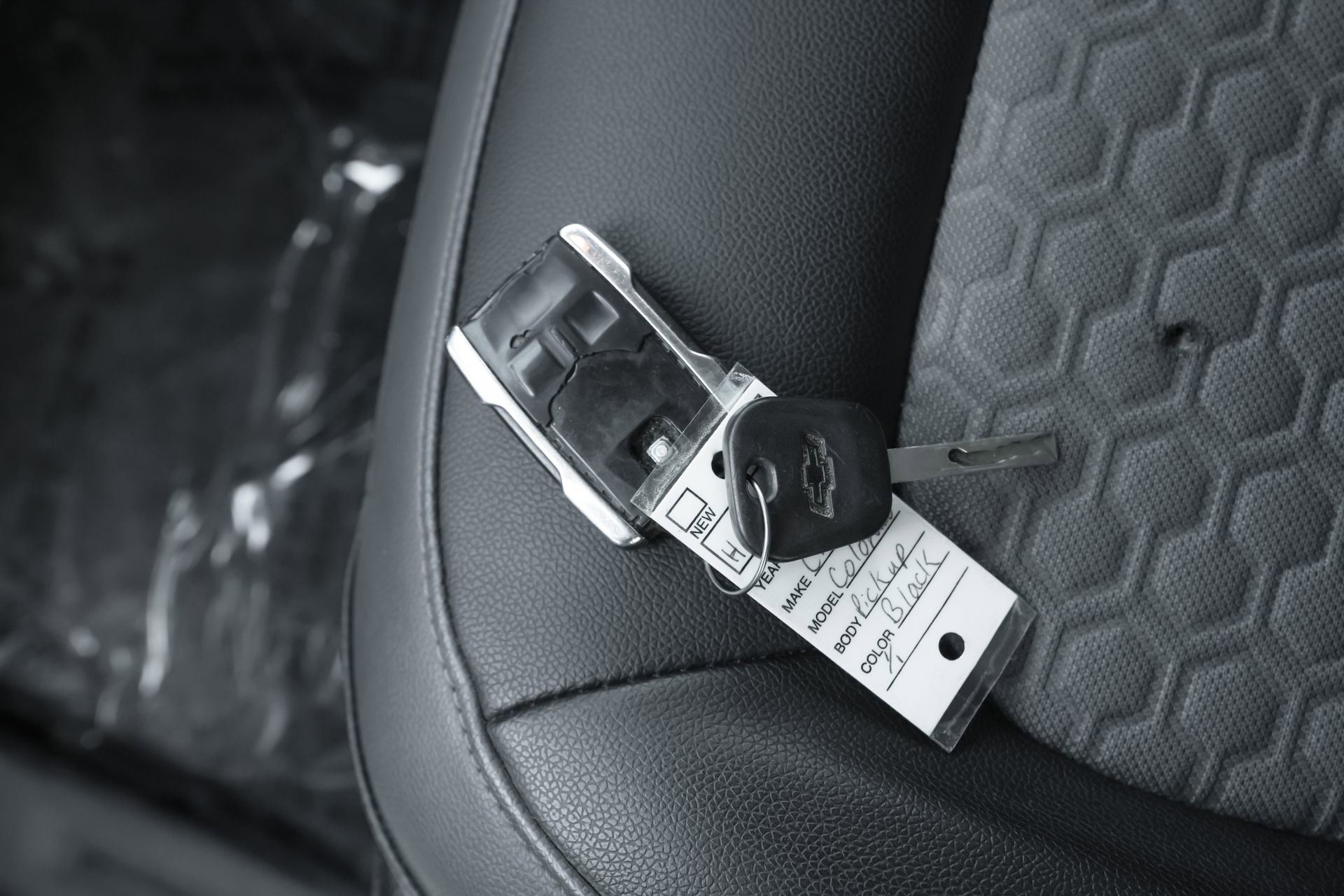 Used 2017 Chevrolet Colorado Z71 w/ Z71 Midnight Edition image 45