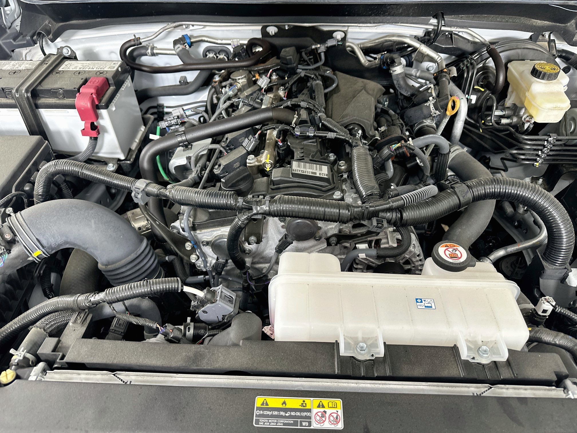 Used 2026 Toyota Tacoma Limited AWD/4WD image 34
