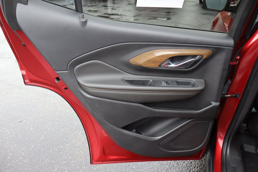 Used 2020 GMC Terrain SLE w/ Driver Convenience Package image 23
