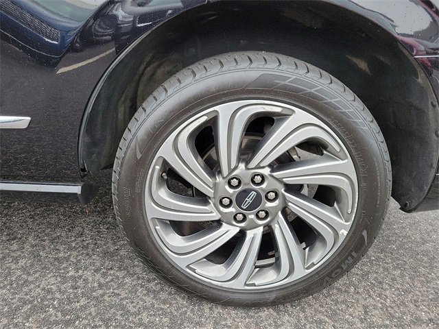 Used 2022 Lincoln Navigator Reserve image 8