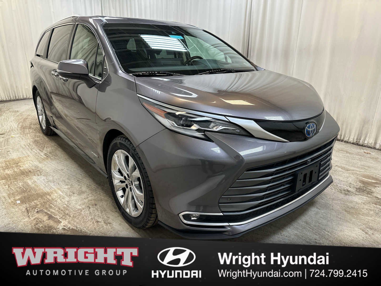 Used 2021 Toyota Sienna Platinum