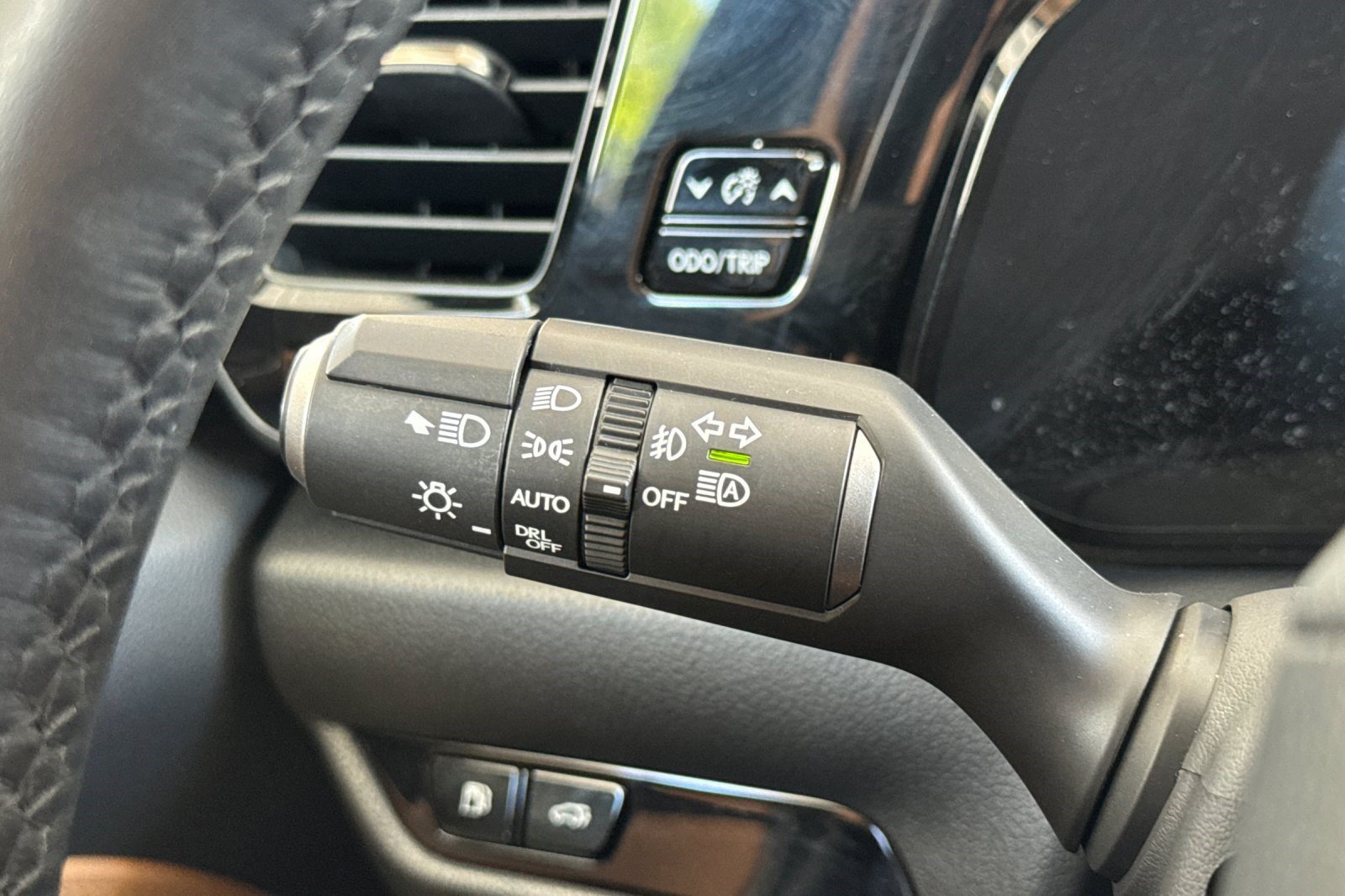 Certified 2025 Lexus NX 450h+ AWD w/ Accessory Package (K3) image 33