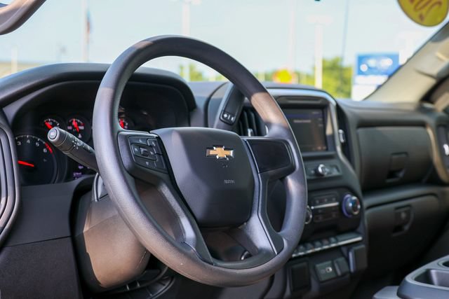 Used 2026 Chevrolet Silverado 1500 Custom AWD/4WD image 25