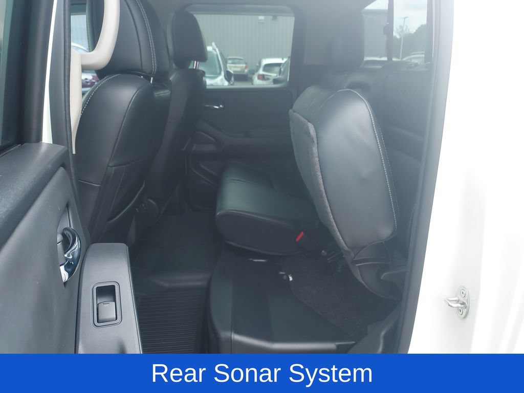Used 2022 Nissan Frontier SV w/ SV Premium Package AWD/4WD image 35