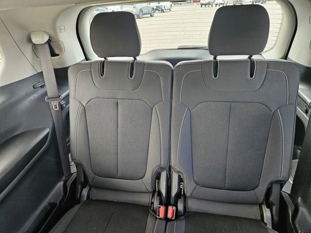 Used 2023 Jeep Grand Cherokee L Laredo AWD/4WD image 26