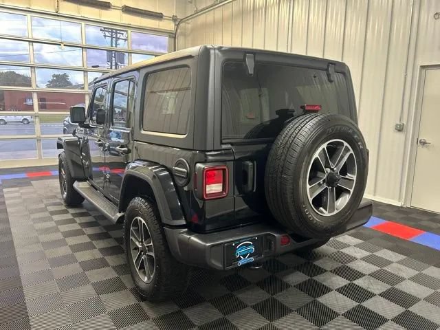 Used 2023 Jeep Wrangler Unlimited Sahara AWD/4WD image 6