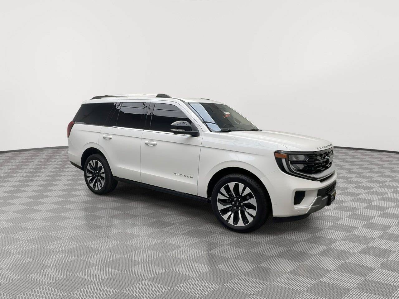 Certified 2025 Ford Expedition Platinum w/ Driver's Package AWD/4WD image 48