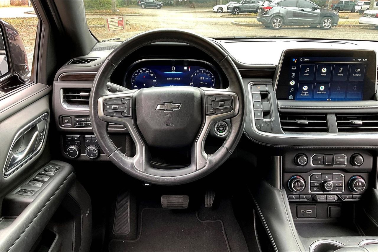 Used 2022 Chevrolet Tahoe Z71 w/ Luxury Package image 8