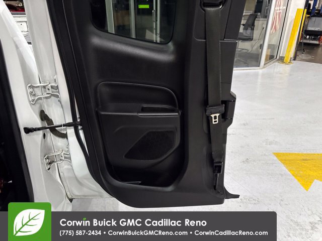 Used 2018 GMC Canyon 4x4 Extended Cab w/ Convenience Package image 13