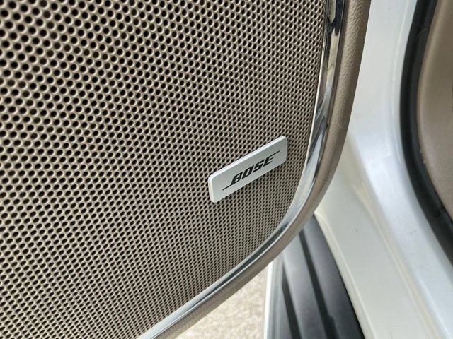 Used 2017 Chevrolet Suburban Premier AWD/4WD image 33