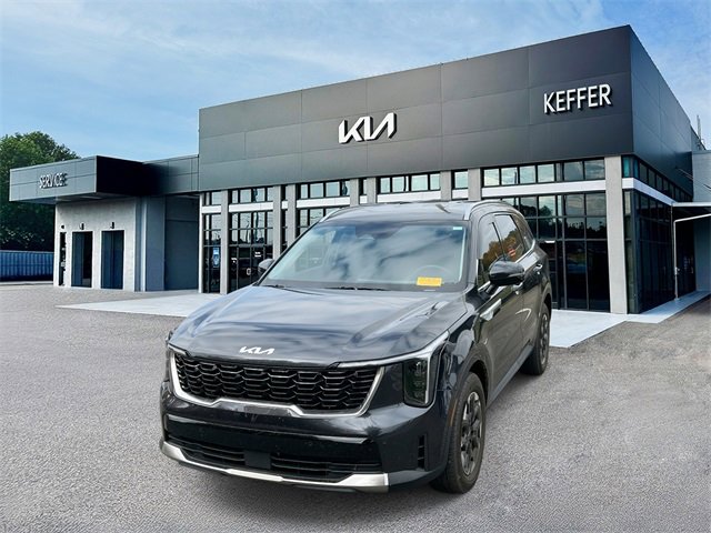 Certified 2025 Kia Sorento S