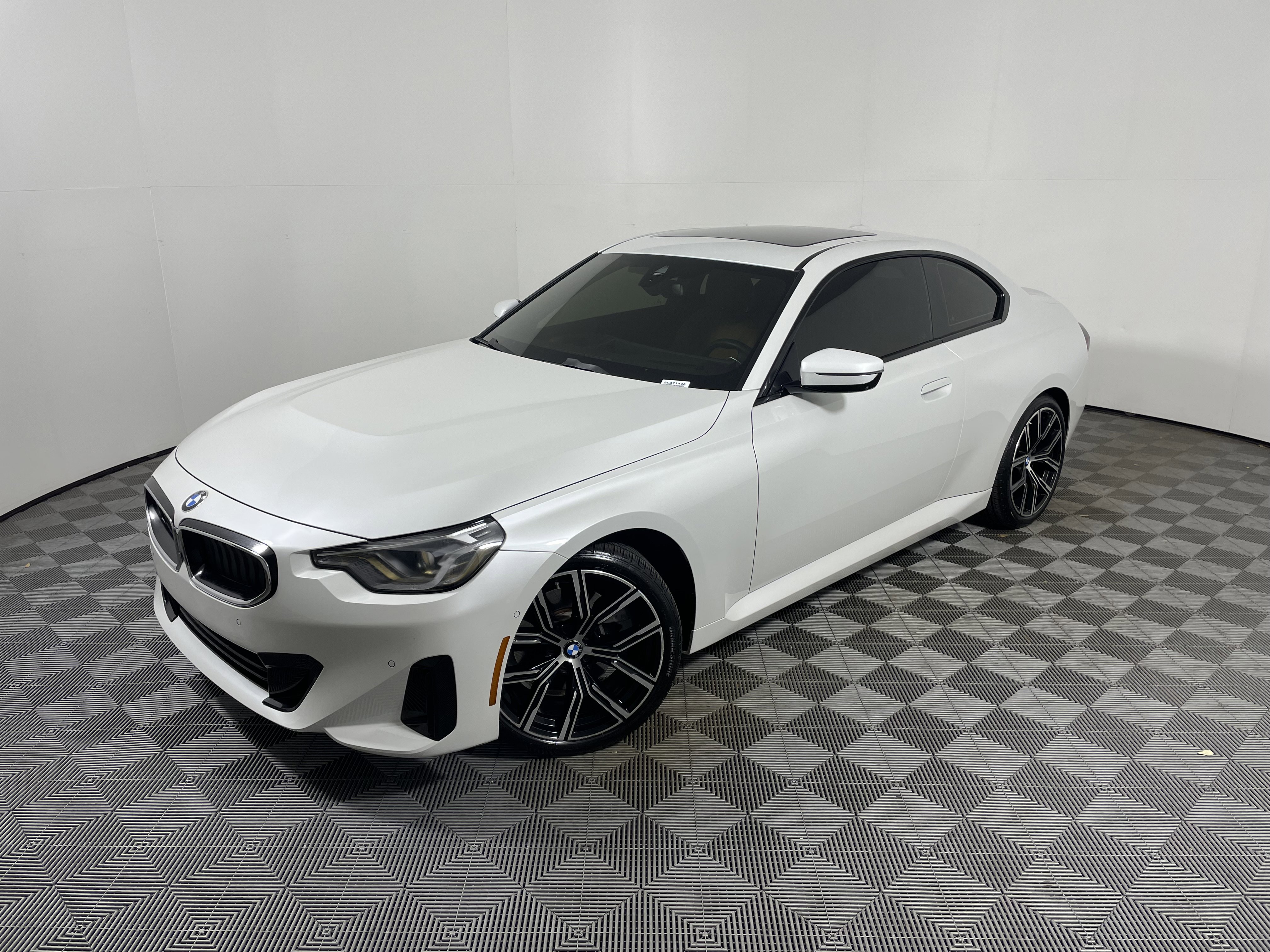 Used 2023 BMW 230i Coupe w/ Premium Package image 1