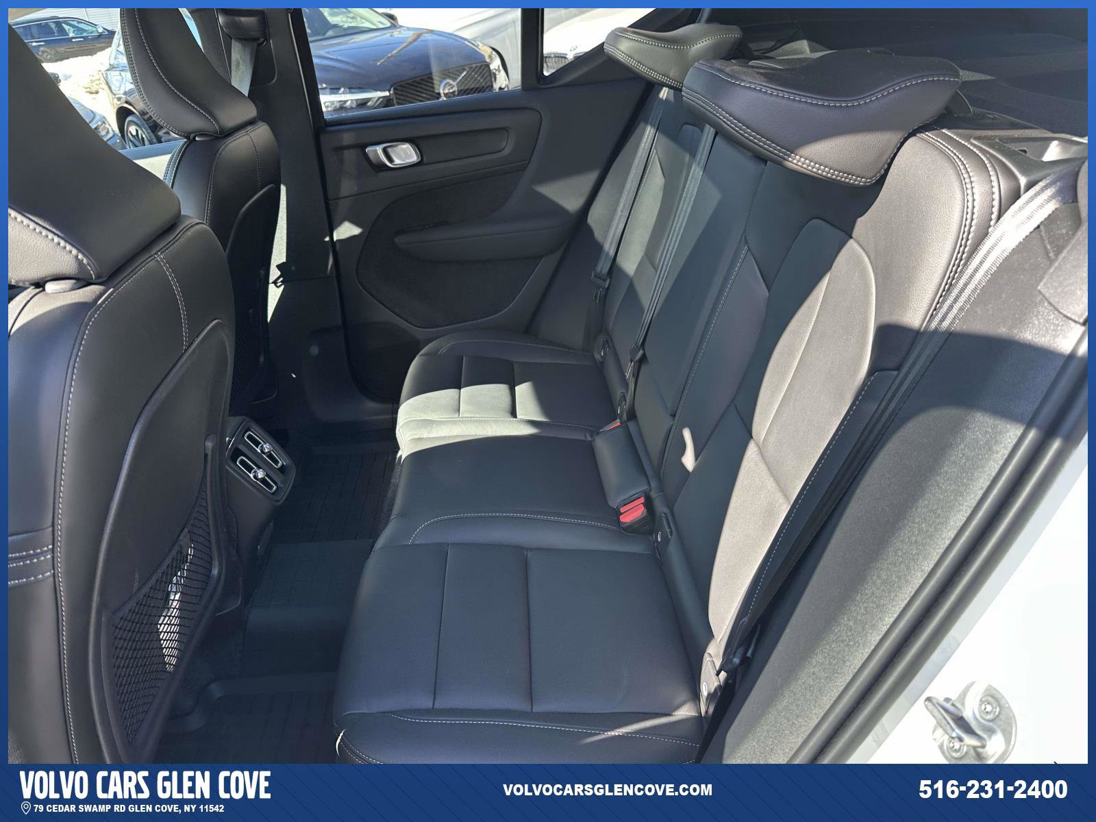 Used 2026 Volvo XC40 B5 Plus w/ Protection Package Premier image 18