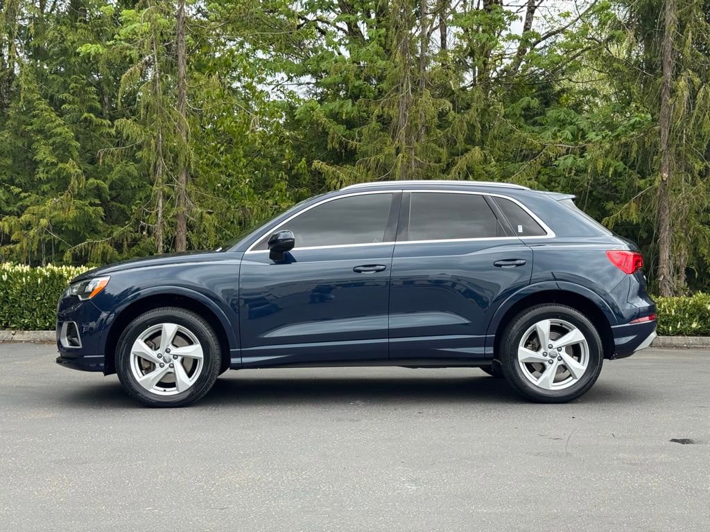 Used 2020 Audi Q3 2.0T Premium AWD/4WD image 3