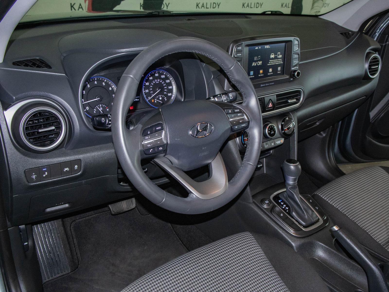 Used 2021 Hyundai Kona SEL w/ Cargo Package image 5