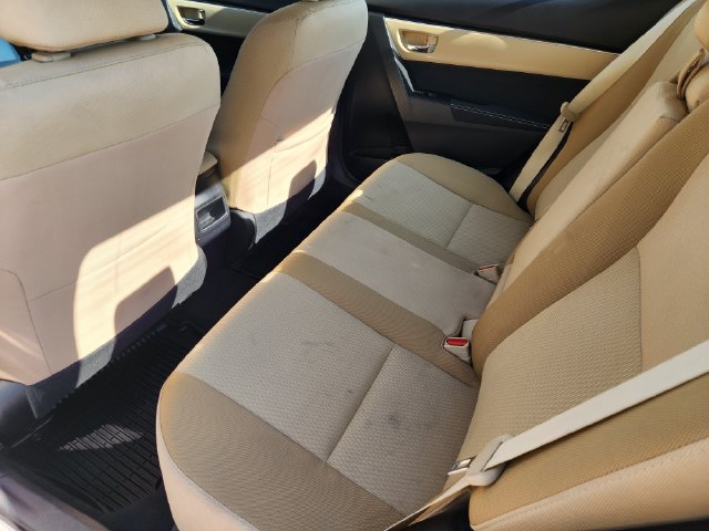 Used 2018 Toyota Corolla LE FWD image 20