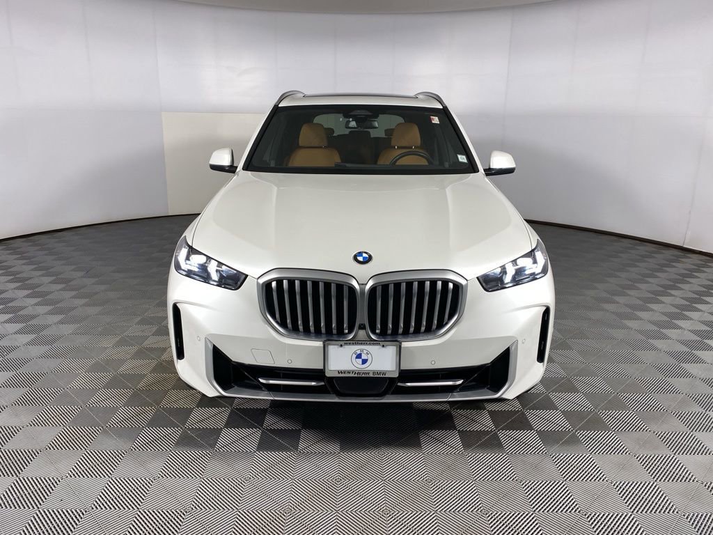 Certified 2024 BMW X5 xDrive40i w/ Parking Assistance Package image 5
