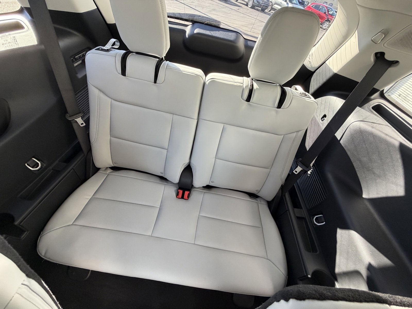 New 2026 Ford Explorer Platinum image 16