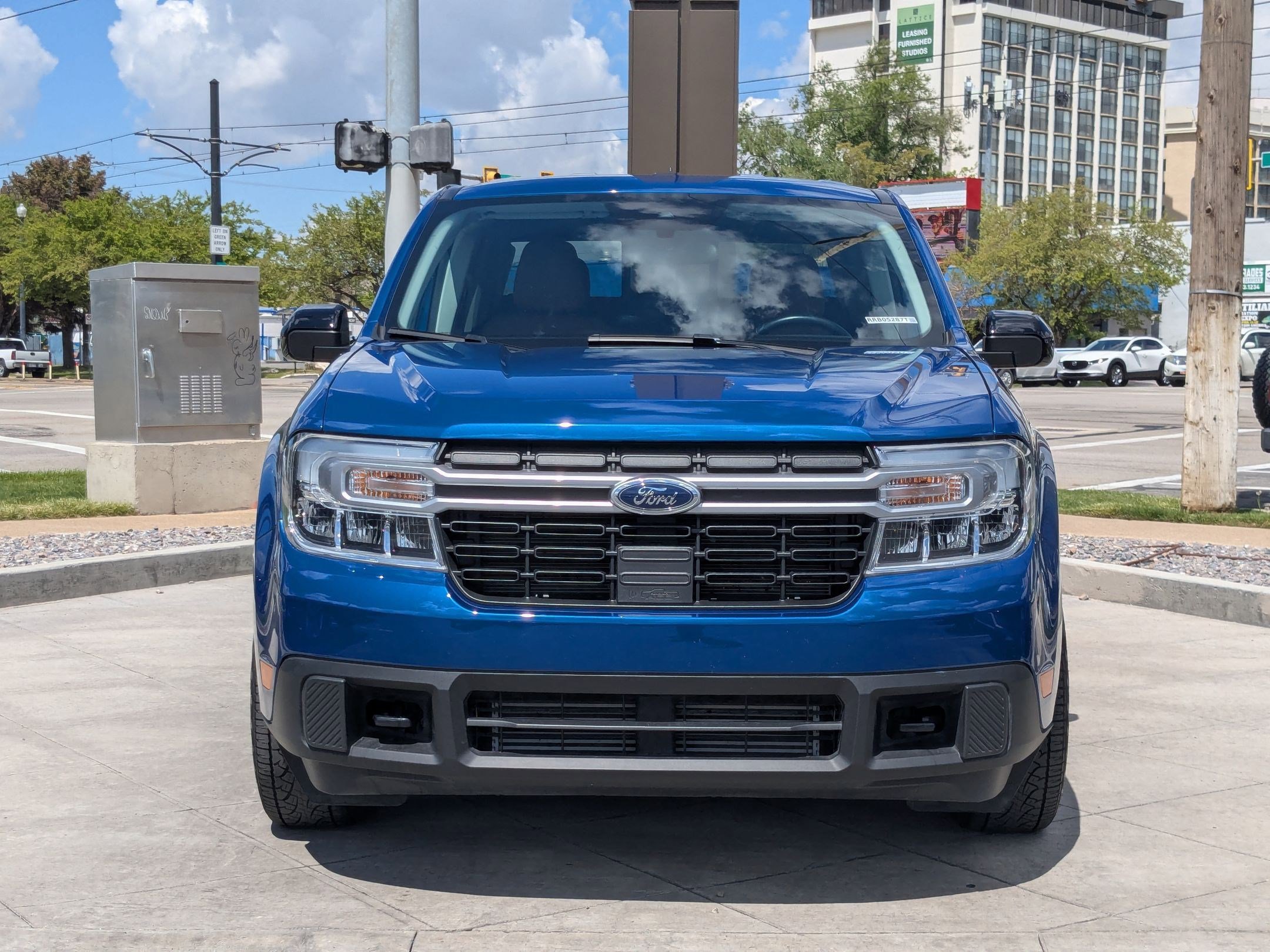 Used 2024 Ford Maverick Lariat w/ FX4 Off-Road Package AWD/4WD image 11