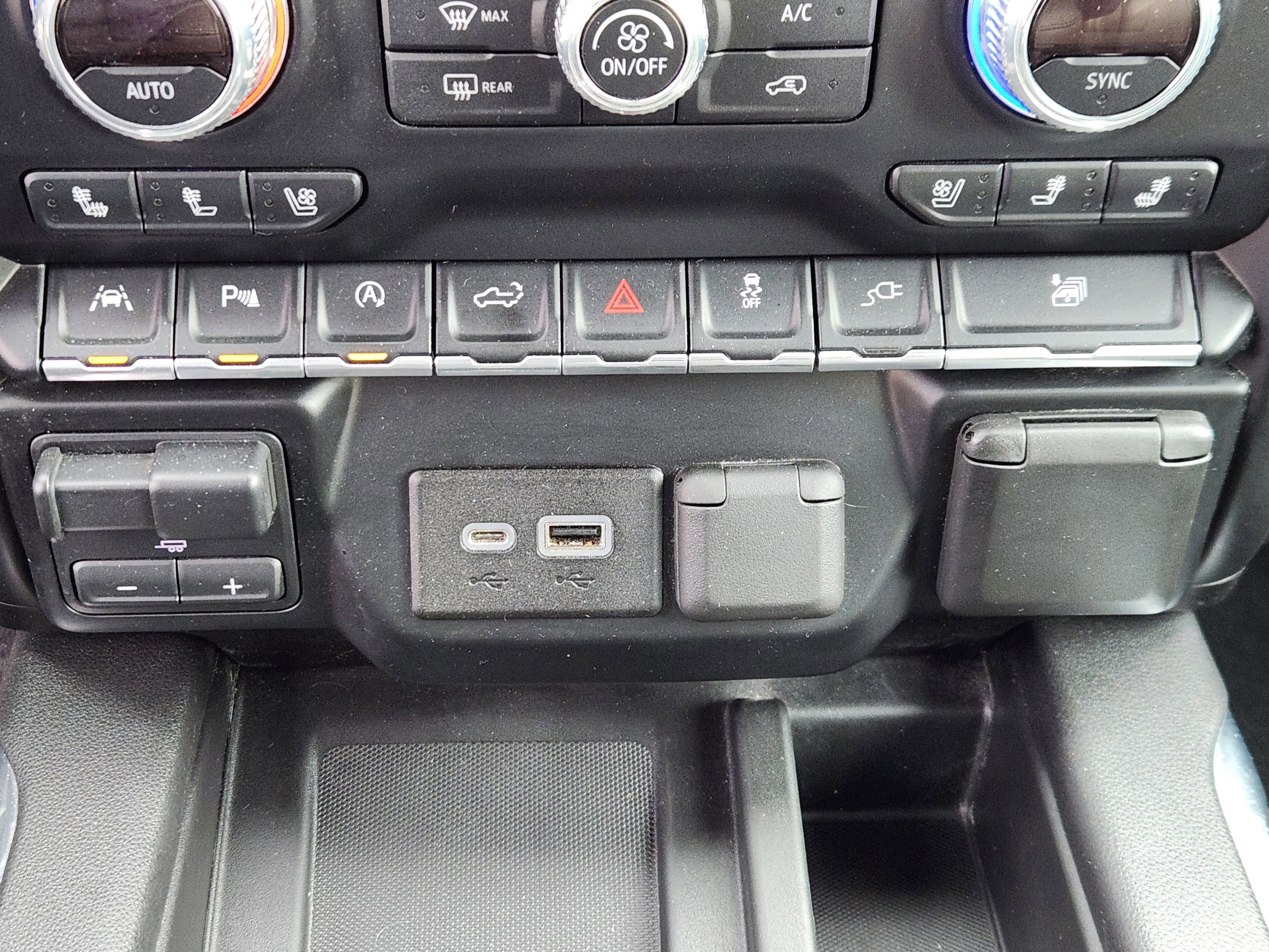 Used 2019 GMC Sierra 1500 SLT w/ SLT Premium Plus Package image 21