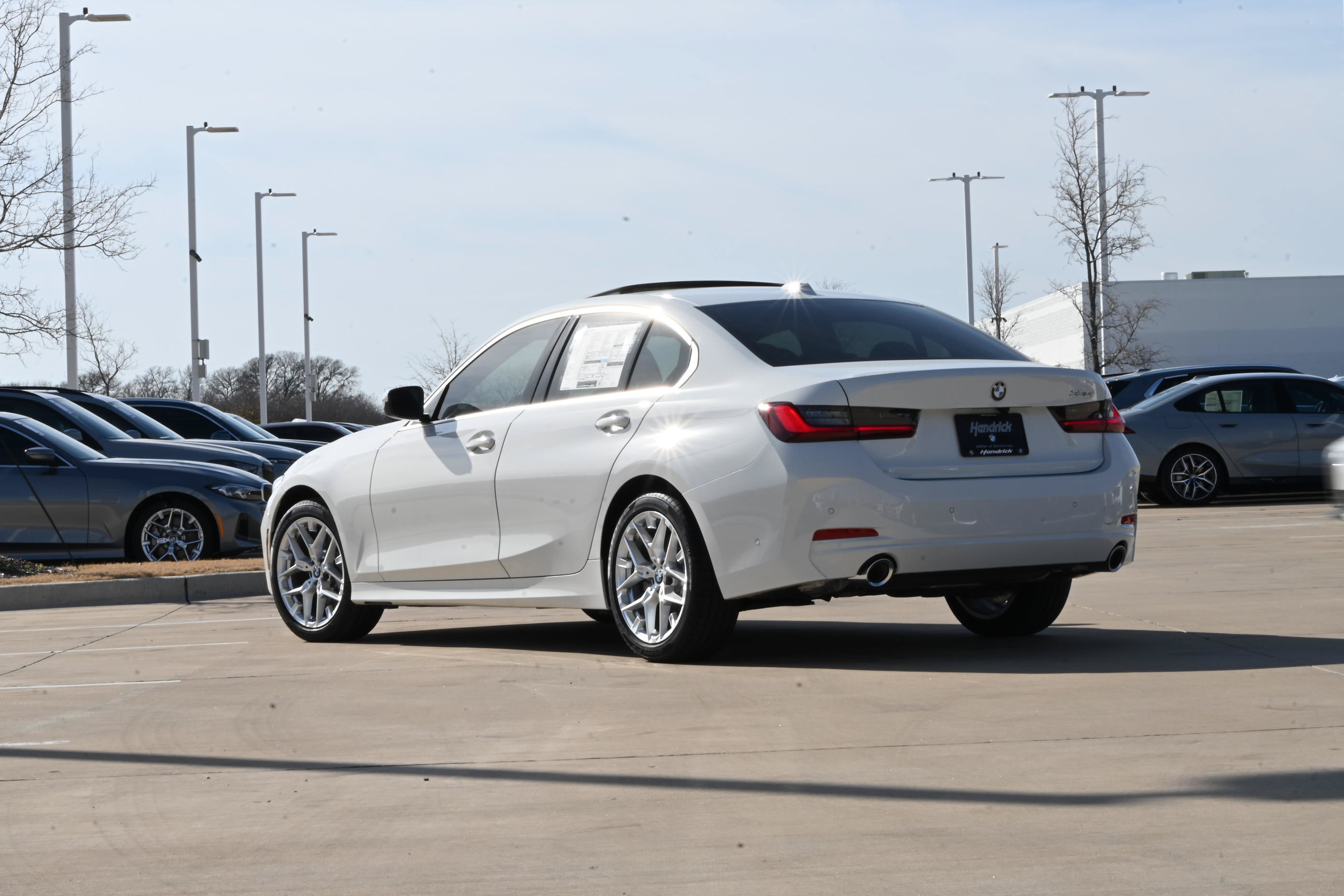 Used 2026 BMW 330i Sedan w/ Convenience Package RWD image 3