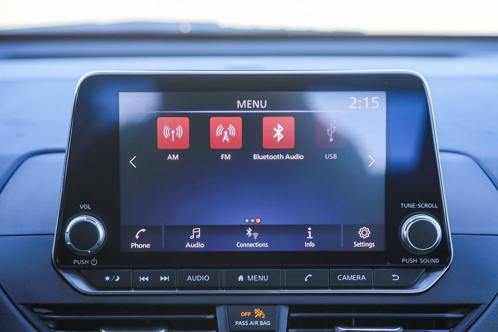 Used 2022 Nissan Altima 2.5 SR image 13