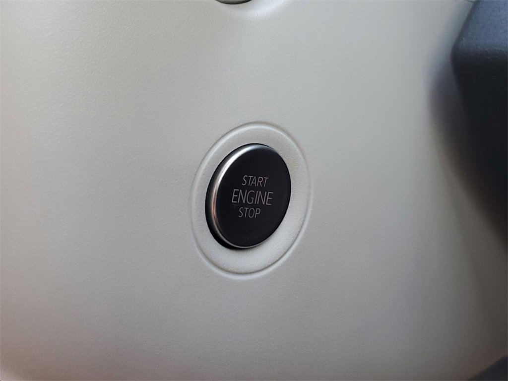 Used 2021 Volkswagen ID.4 1st Edition image 31