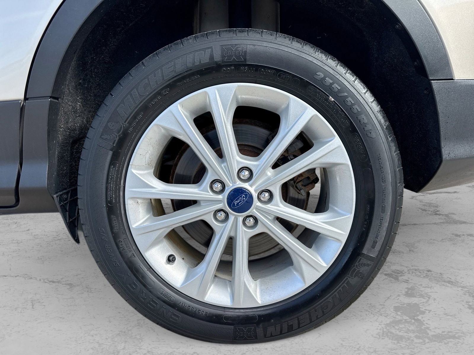 Used 2017 Ford Escape SE w/ Equipment Group 201A image 13