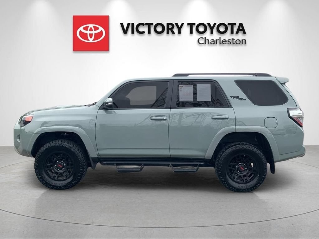 Used 2023 Toyota 4Runner TRD Off-Road Premium w/ Moonroof Package AWD/4WD image 6