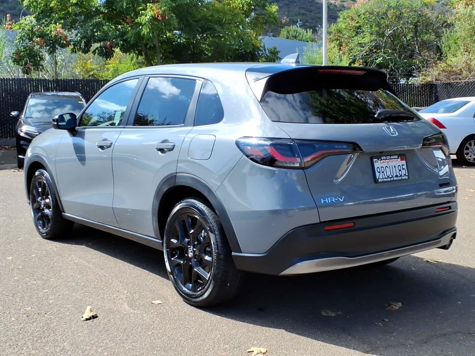 Used 2025 Honda HR-V Sport image 8