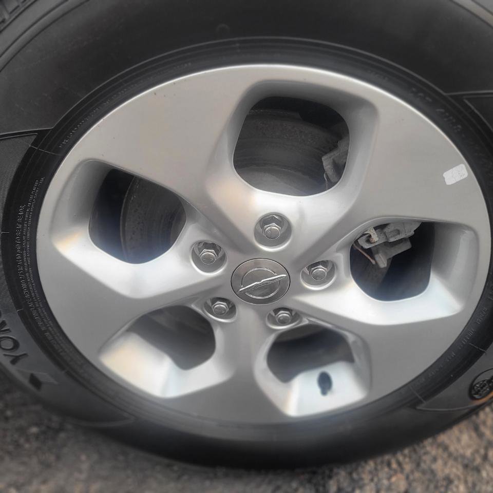 Used 2017 Chrysler Pacifica Touring Plus image 44