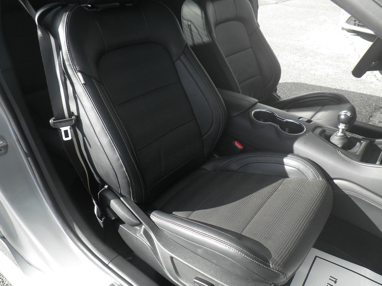 Used 2024 Ford Mustang GT Premium image 20