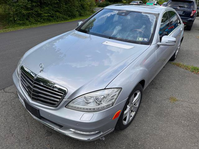 Used 2010 Mercedes-Benz S 550 4MATIC image 1