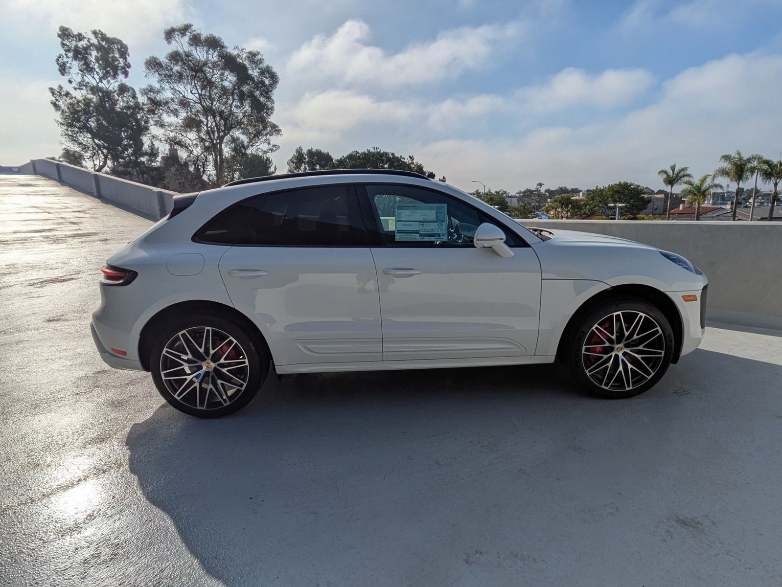 Used 2025 Porsche Macan S image 8