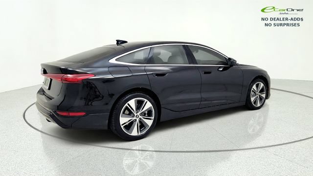 Used 2025 Audi A6 e-tron Premium Plus w/ Premium Plus RWD image 9