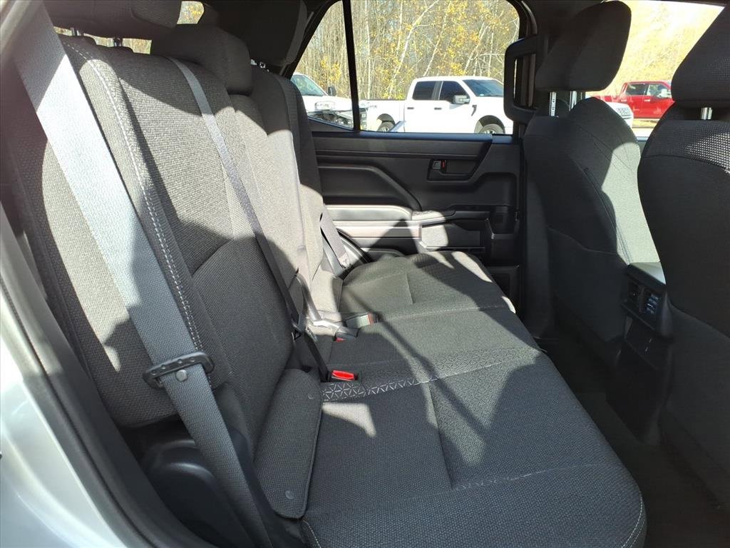 Used 2025 Toyota 4Runner SR5 image 8