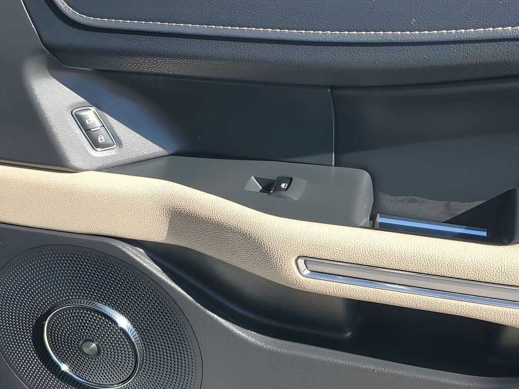 Used 2024 Ford Expedition Max Limited image 50