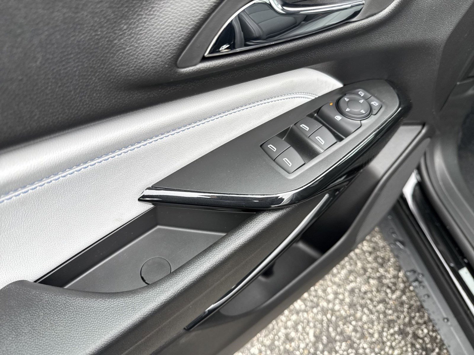 New 2026 Chevrolet Trax LT w/ Driver Confidence Package image 13