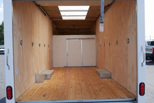 New 2026 Ford E-350 and Econoline 350 Super Duty w/ Power Equipment Group image 8