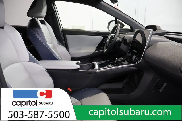 Used 2023 Subaru Solterra AWD image 27