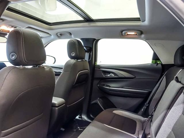 New 2026 Chevrolet TrailBlazer LT w/ Convenience Package FWD image 13