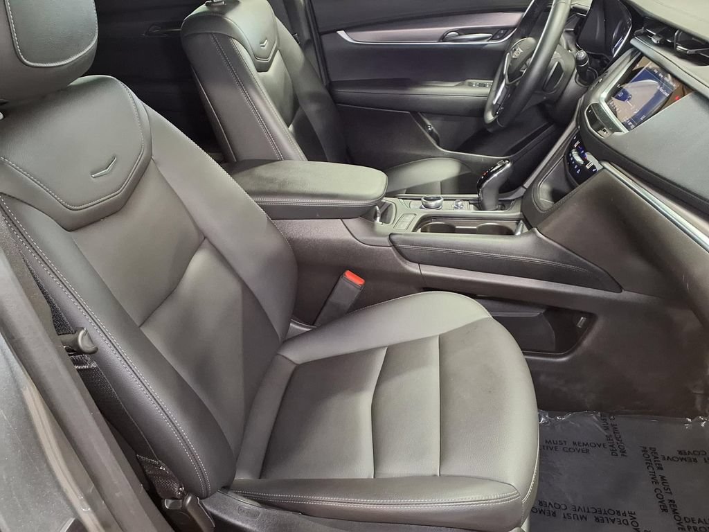 Certified 2023 Cadillac XT5 Luxury FWD image 22