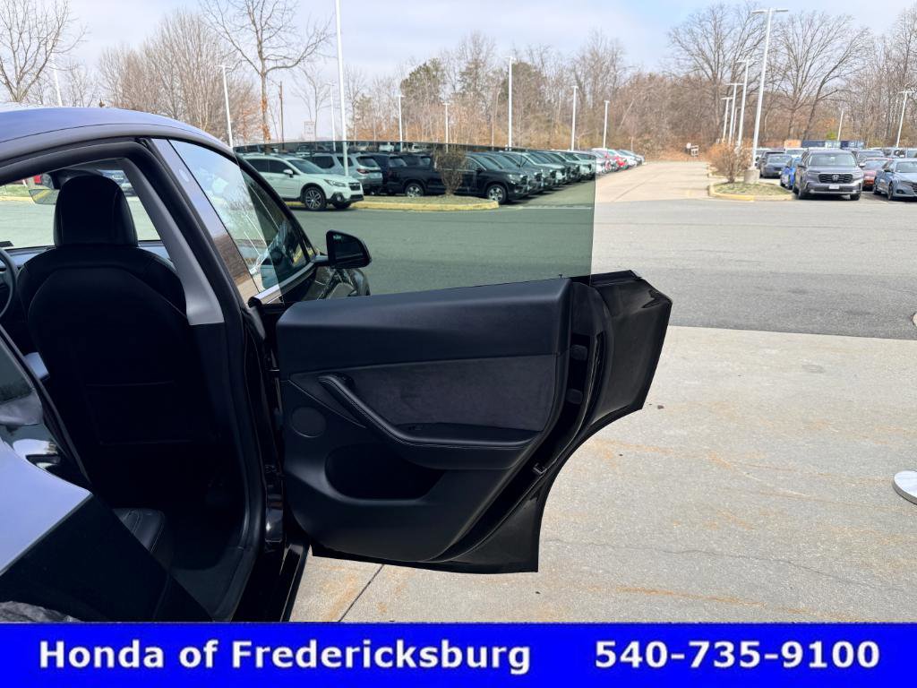 Used 2022 Tesla Model Y Performance image 23