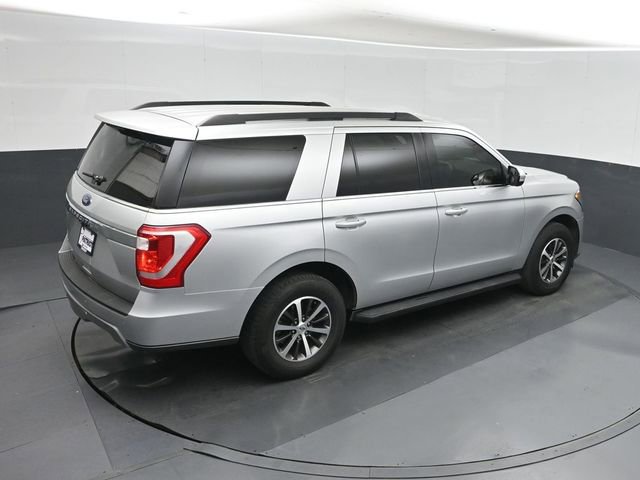 Used 2019 Ford Expedition XLT w/ Equipment Group 201A AWD/4WD image 34