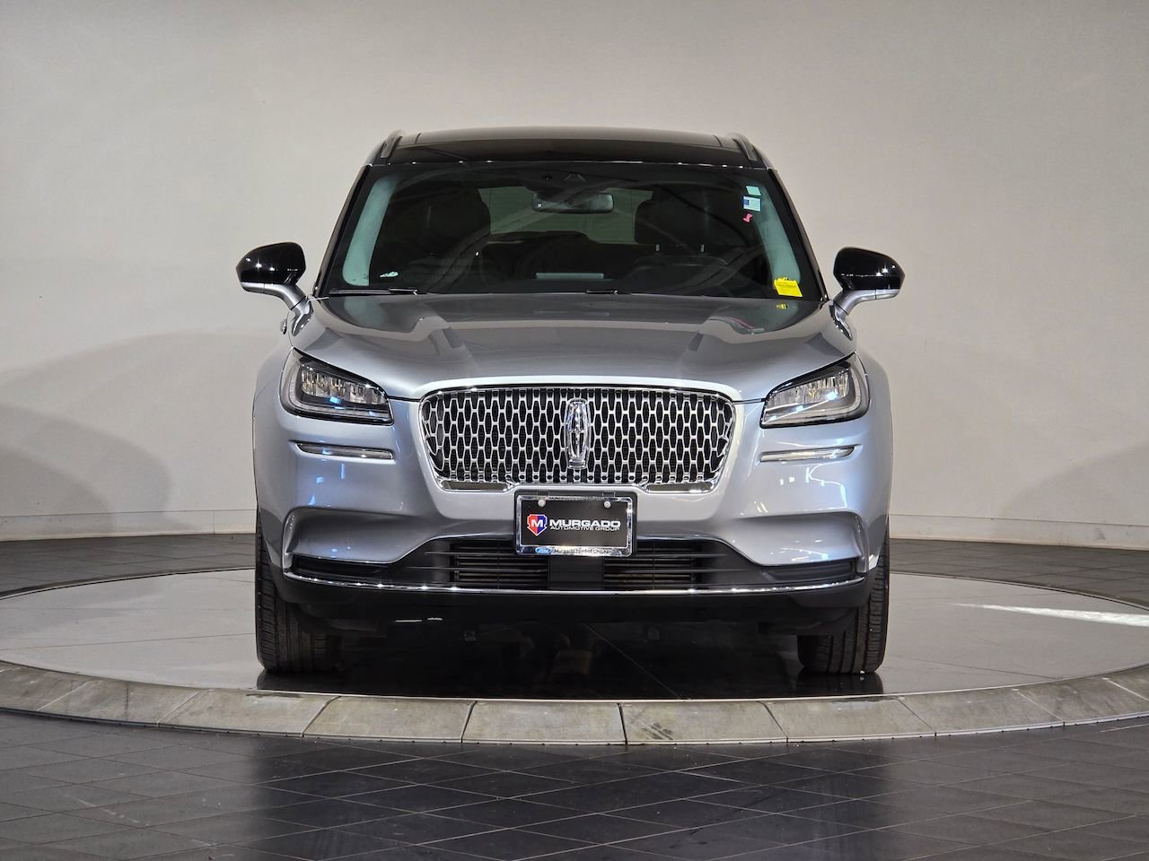 Used 2022 Lincoln Corsair AWD w/ Premium Package image 3