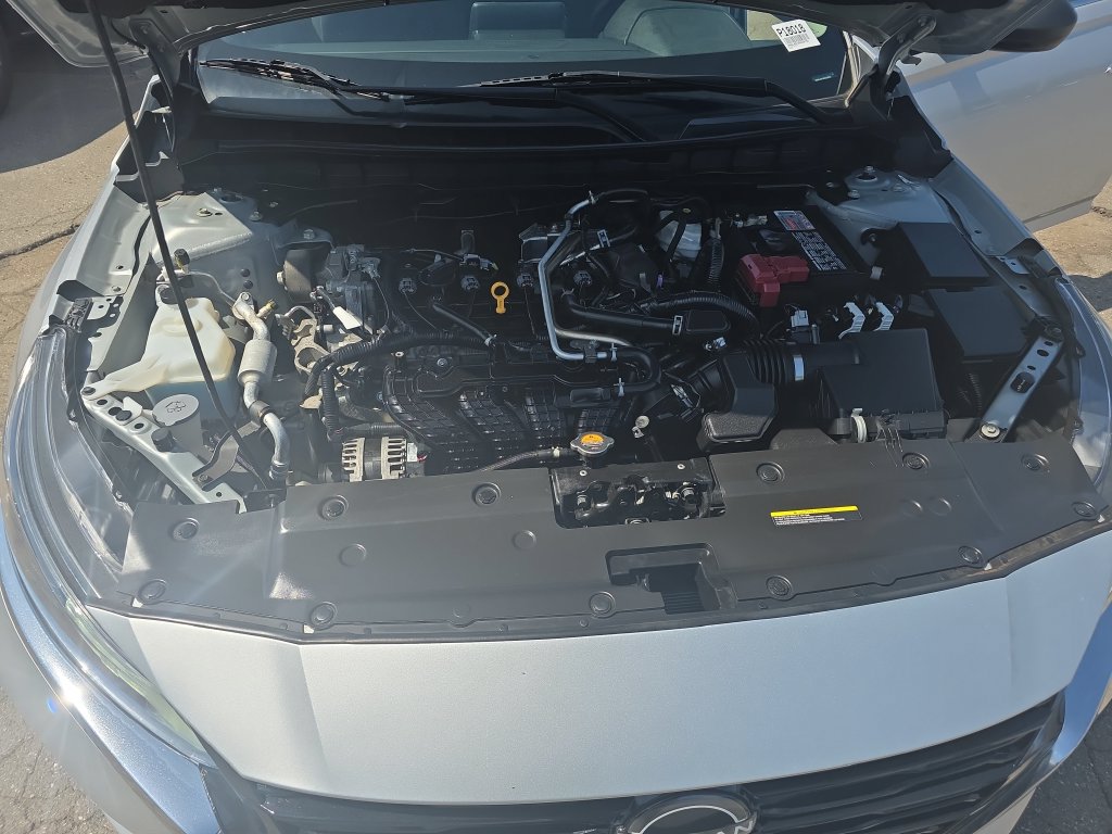 Used 2024 Nissan Altima 2.5 SV FWD image 19