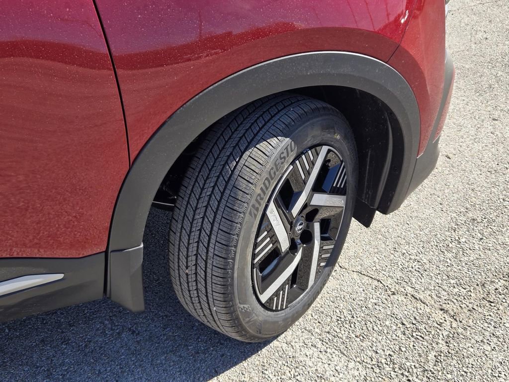 New 2026 Nissan Kicks SV image 6